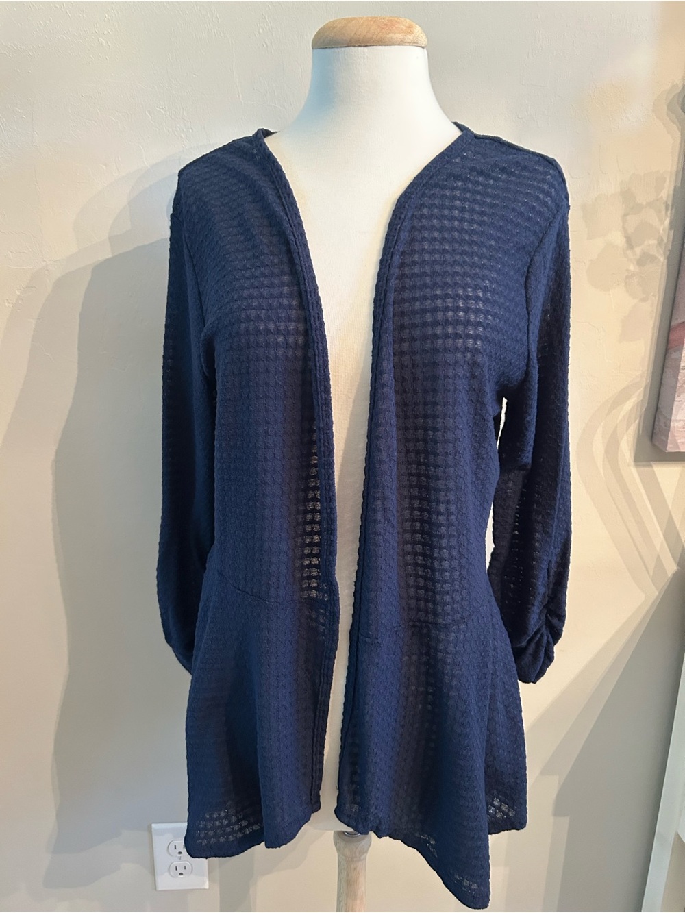 Time and Tru Women’s Sz L Navy Blue Waffle Knit Peplum Hem Open Cardigan Sweater